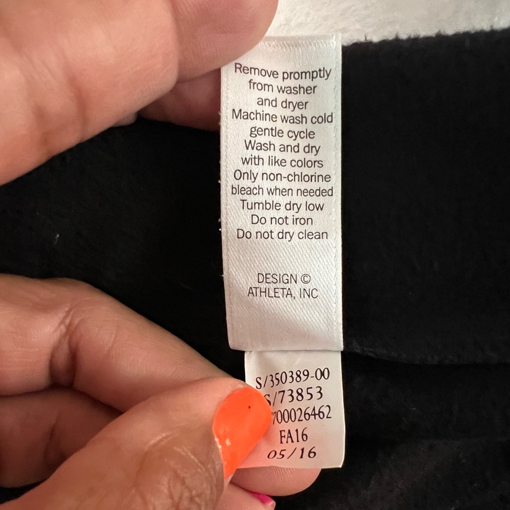 Athleta women black size extra small Vest - Picture 13 of 14